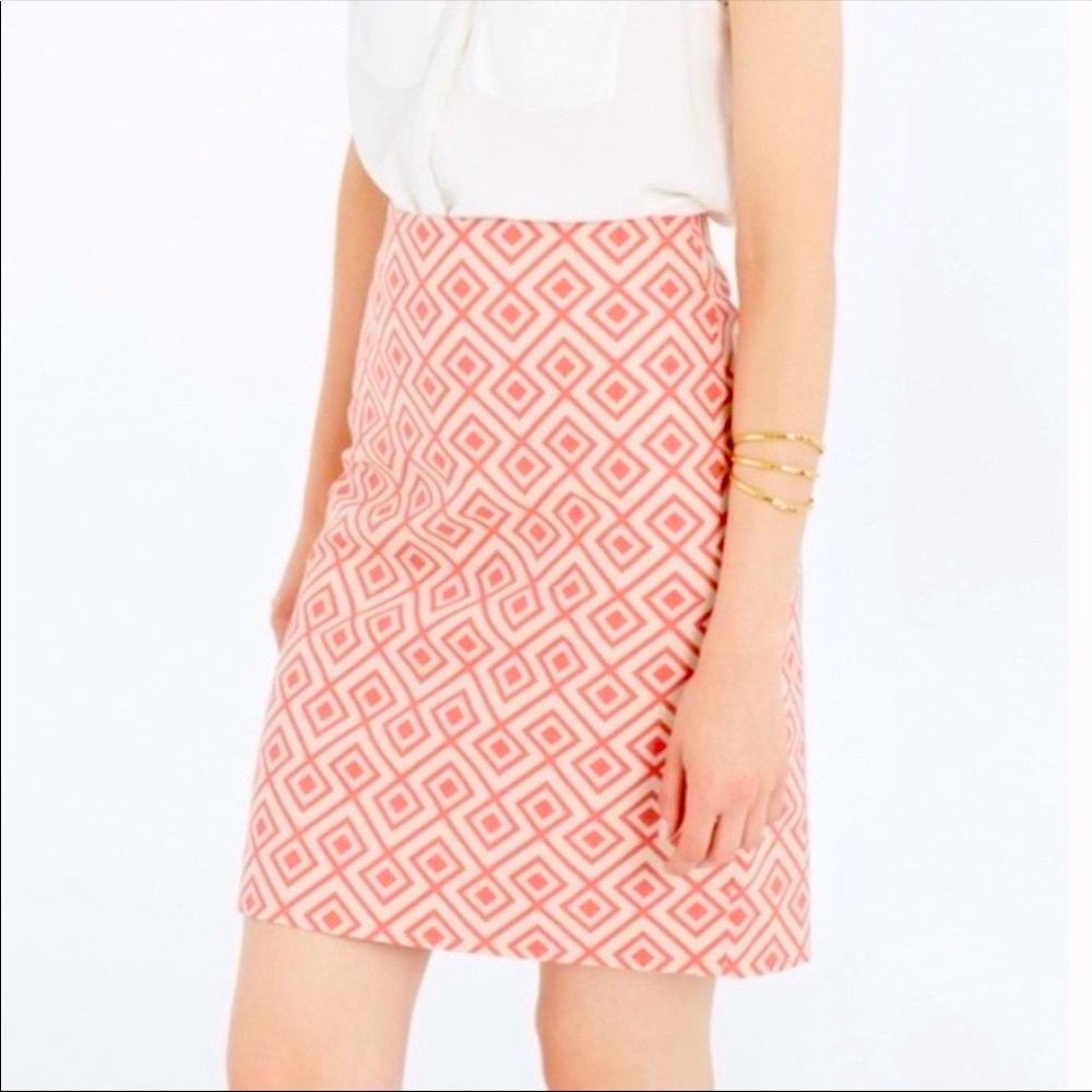 NWT Ann Taylor Abstract Diamond Pencil Skirt Size 8